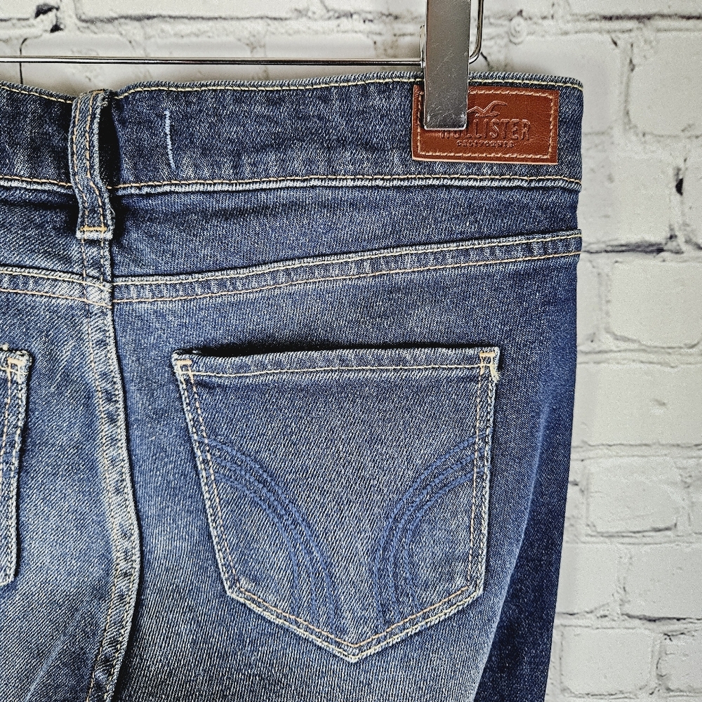 HOLLISTER | low rise boot cut long/ tall length jeans